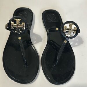Tory Burch Black Mini Miller Sandal

Only worn a couple times. No scratches